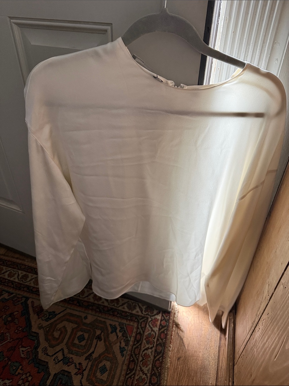 Vince Cream Long-Sleeve Silk Blouse